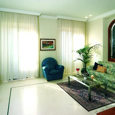 Helvetia ホテル 3*